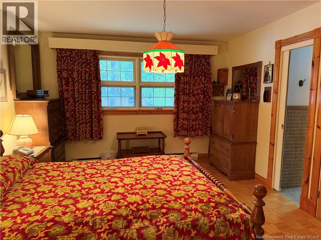 211 Bellevue Street - 29
