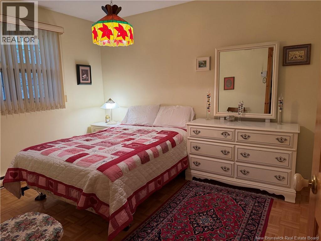 211 Bellevue Street - 34