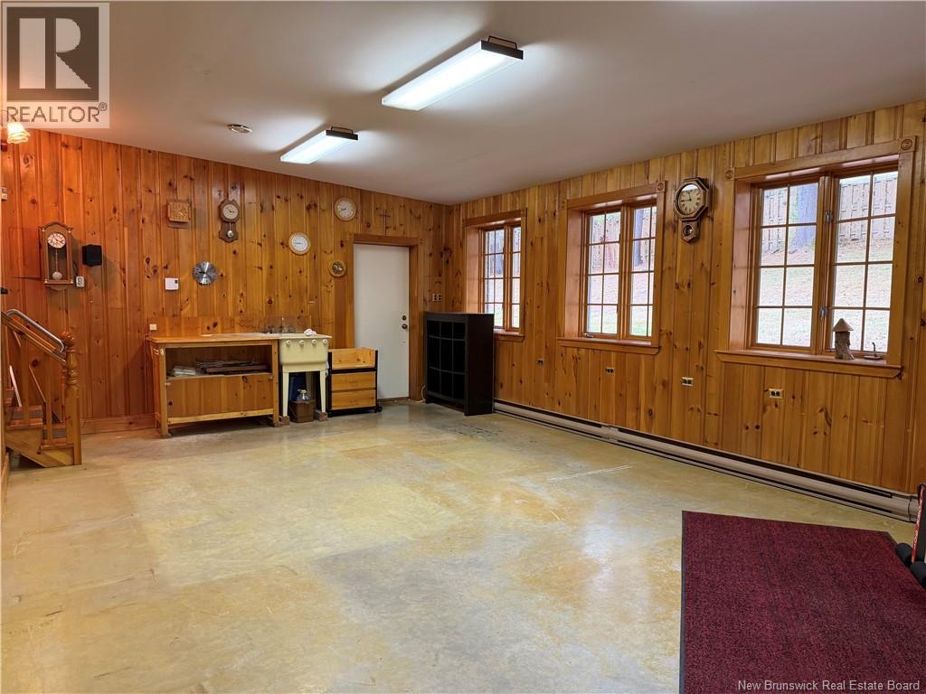 211 Bellevue Street - 46
