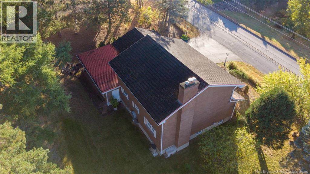 211 Bellevue Street - 6