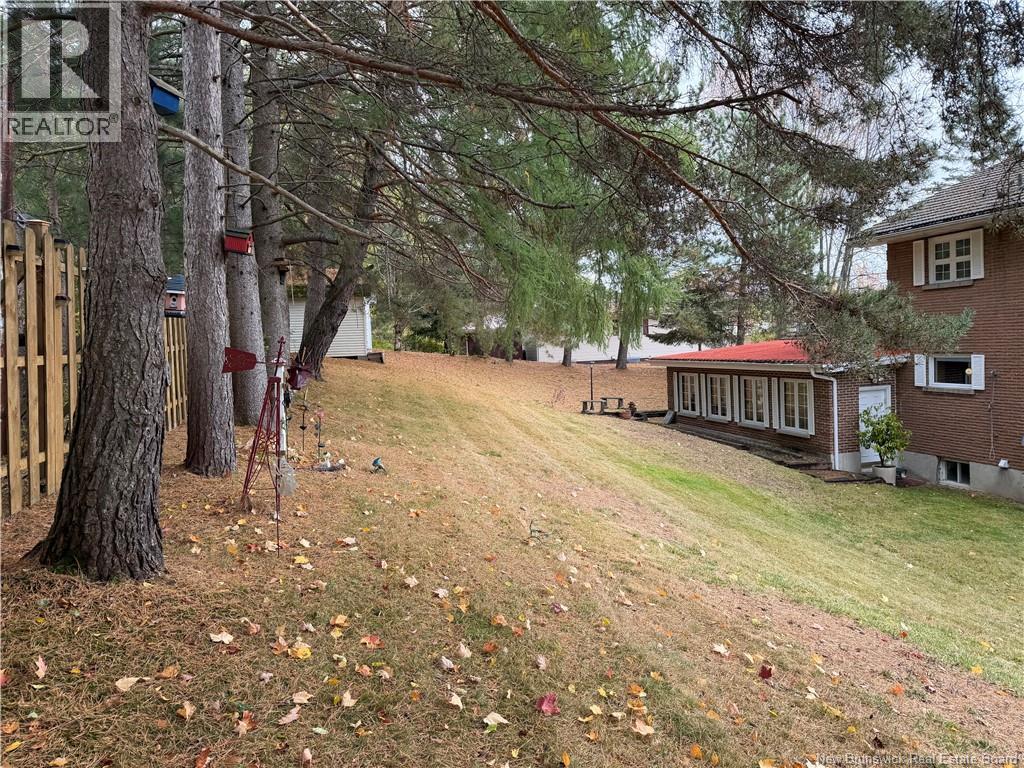 211 Bellevue Street - 9