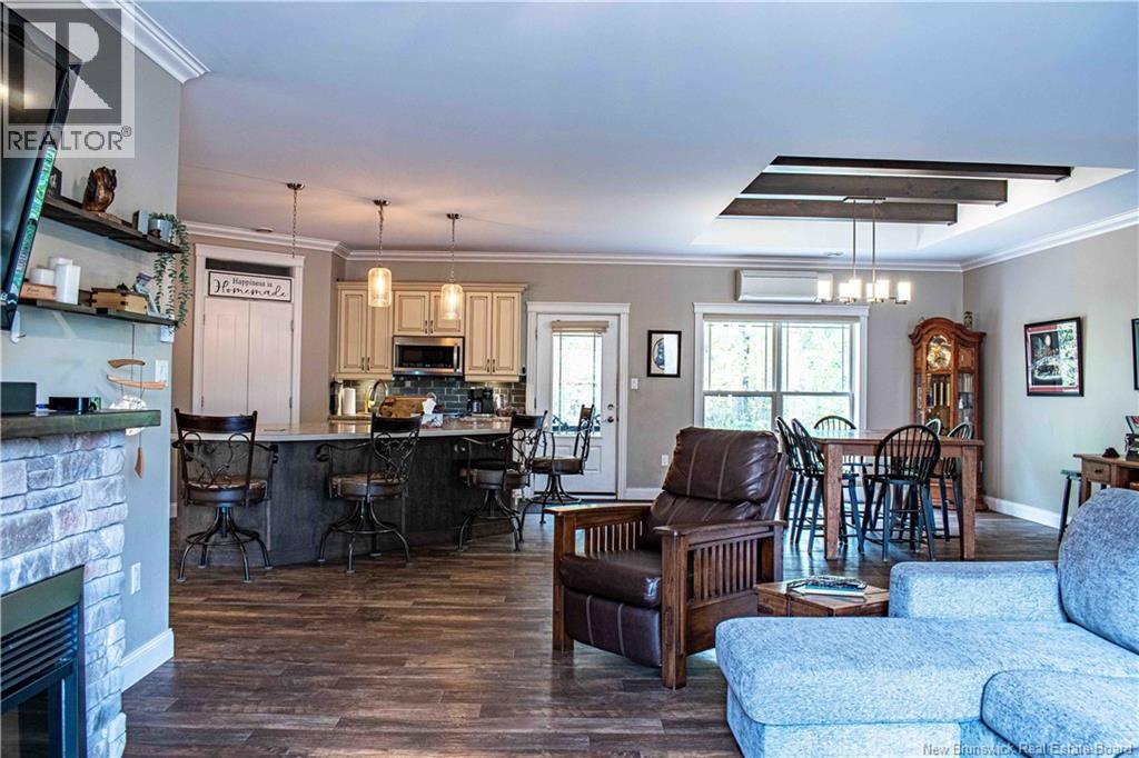 2 Burton Evergreen Drive - 13