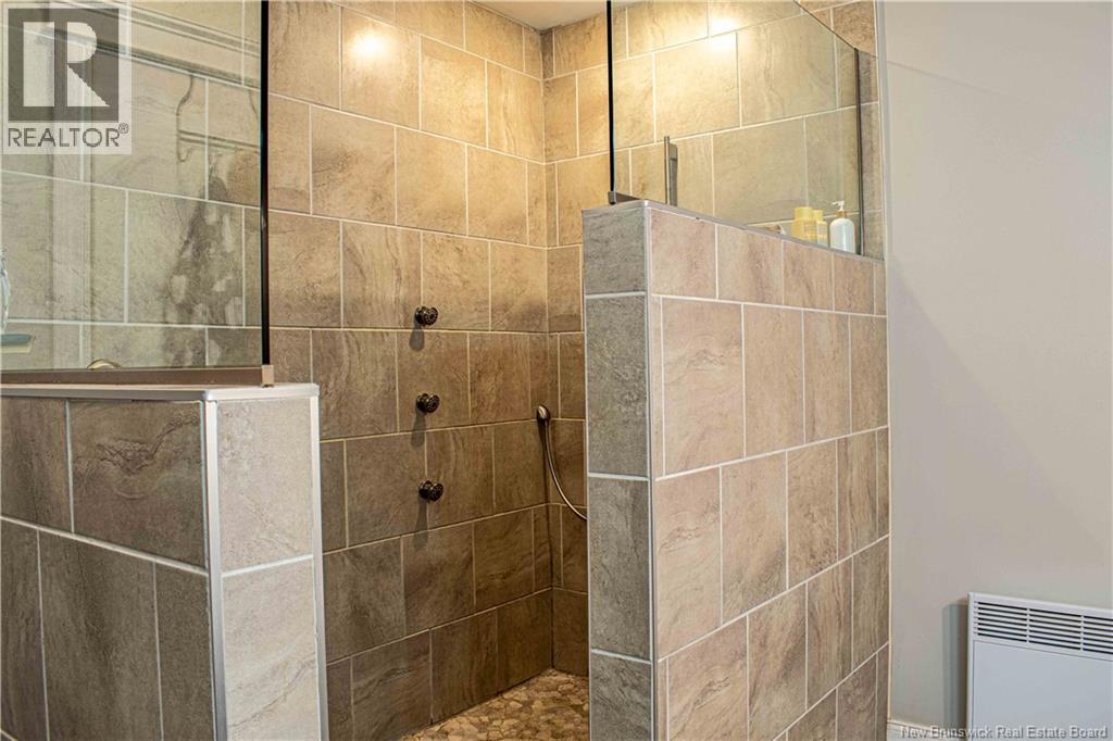 2 Burton Evergreen Drive - 26