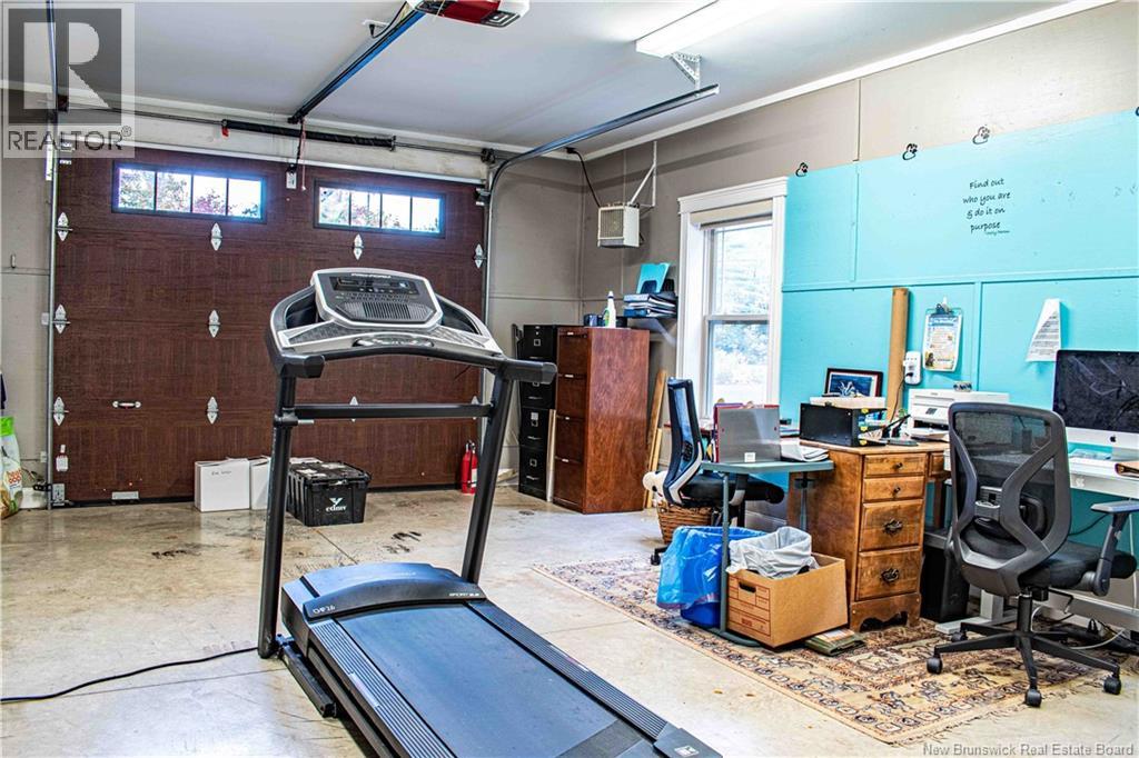 2 Burton Evergreen Drive - 38