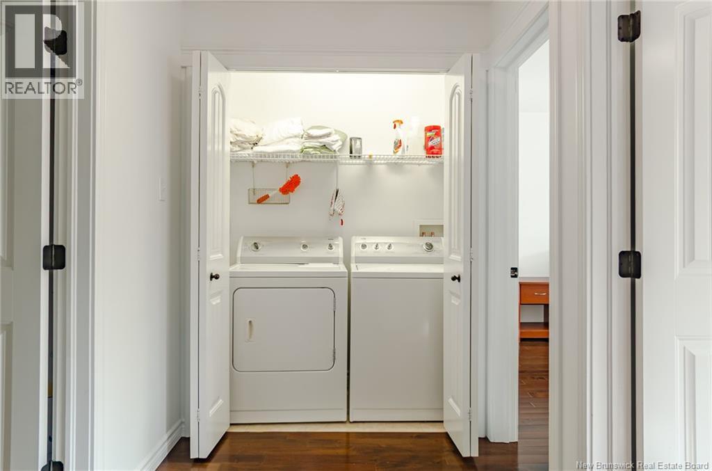 28 Noel Avenue - 36