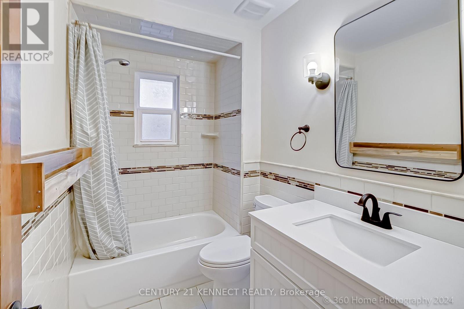48 Stephenson Avenue — photo 13