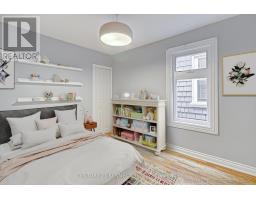 48 Stephenson Avenue, Toronto, ON M4C1G1 Photo 10