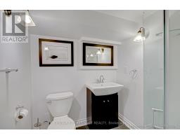 48 Stephenson Avenue, Toronto, ON M4C1G1 Photo 16