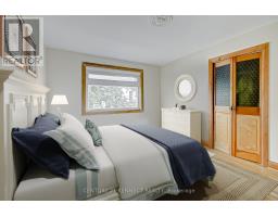 48 Stephenson Avenue, Toronto, ON M4C1G1 Photo 9