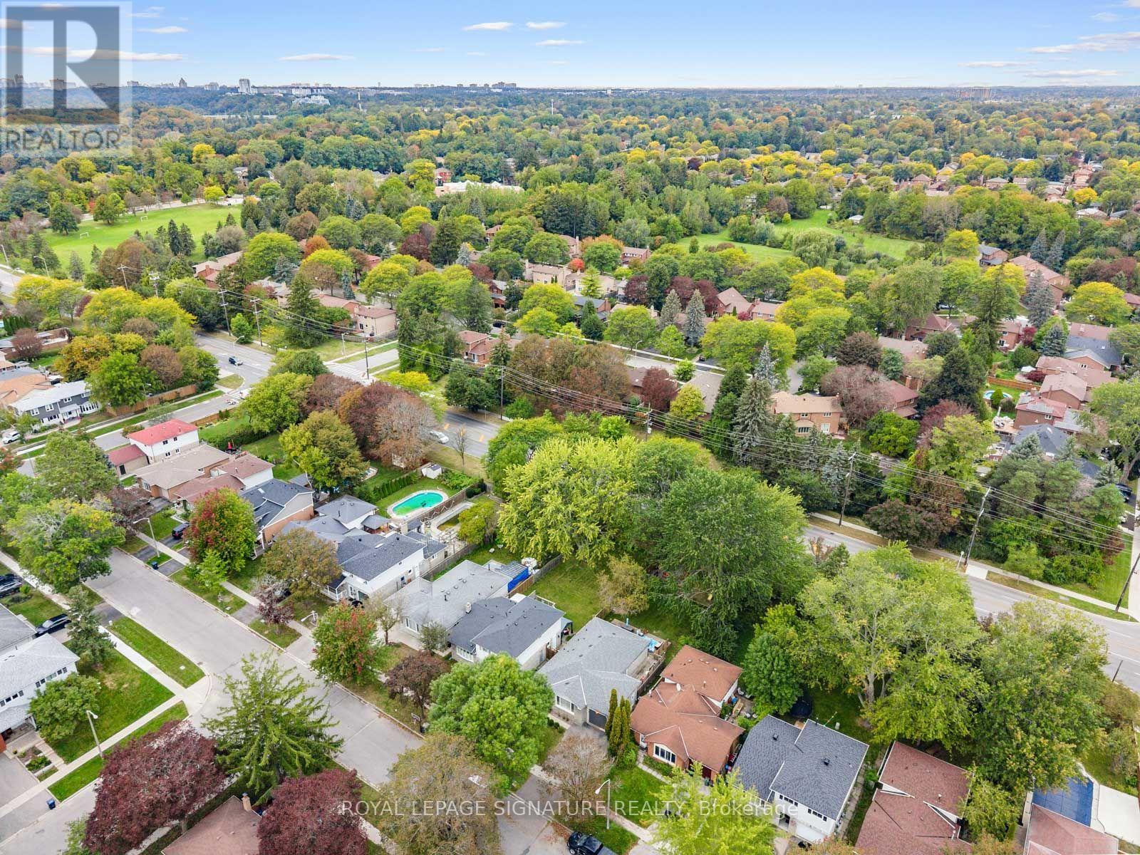 160 Holmcrest Trail, Toronto, ON photo 46