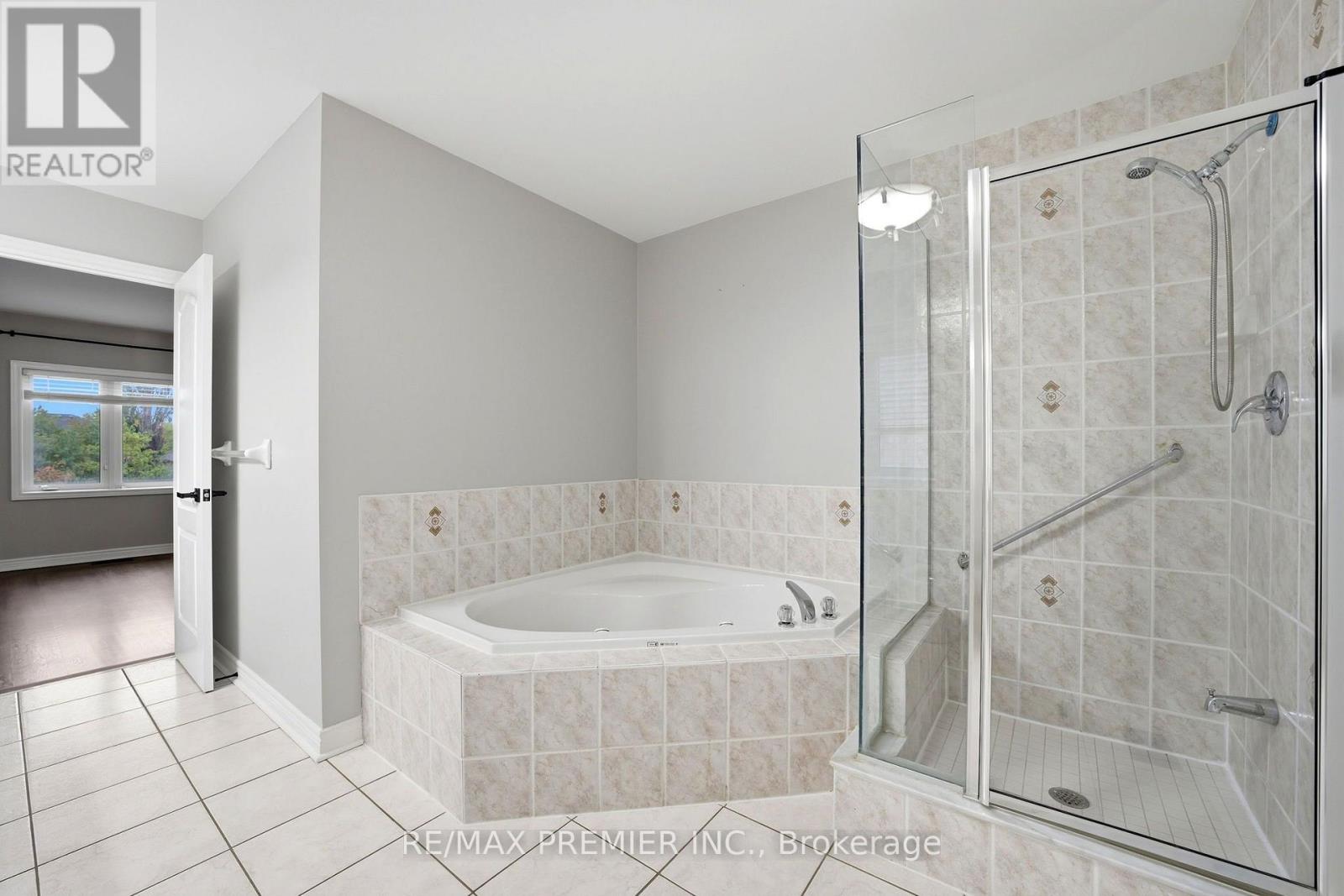 16 St Michele Place — photo 29