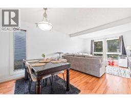 70 Dovercliffe Way, Calgary, AB T2B2C6 Photo 14