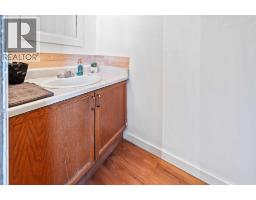 70 Dovercliffe Way, Calgary, AB T2B2C6 Photo 19
