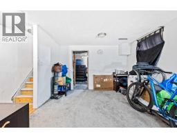 70 Dovercliffe Way, Calgary, AB T2B2C6 Photo 30