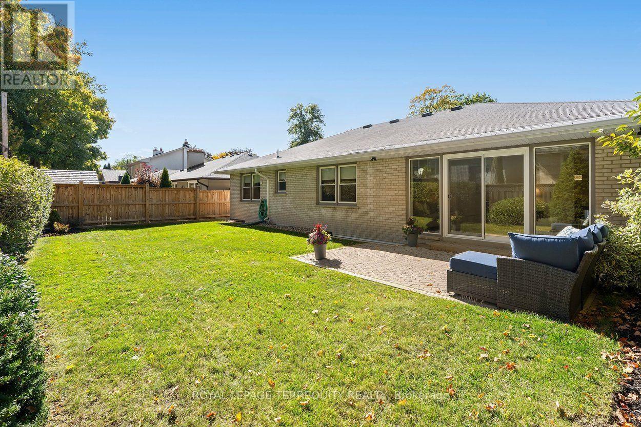 21 Greencoat Road, Toronto, ON photo 33
