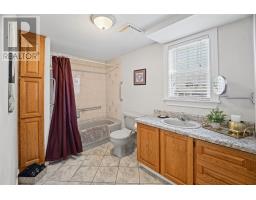 20 Jersey Avenue thumbnail 14