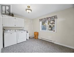 20 Jersey Avenue thumbnail 15