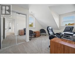 20 Jersey Avenue thumbnail 24