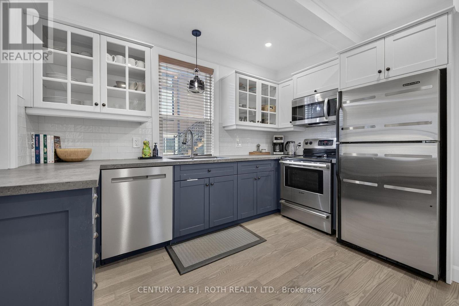 146 SHIER STREET - 10