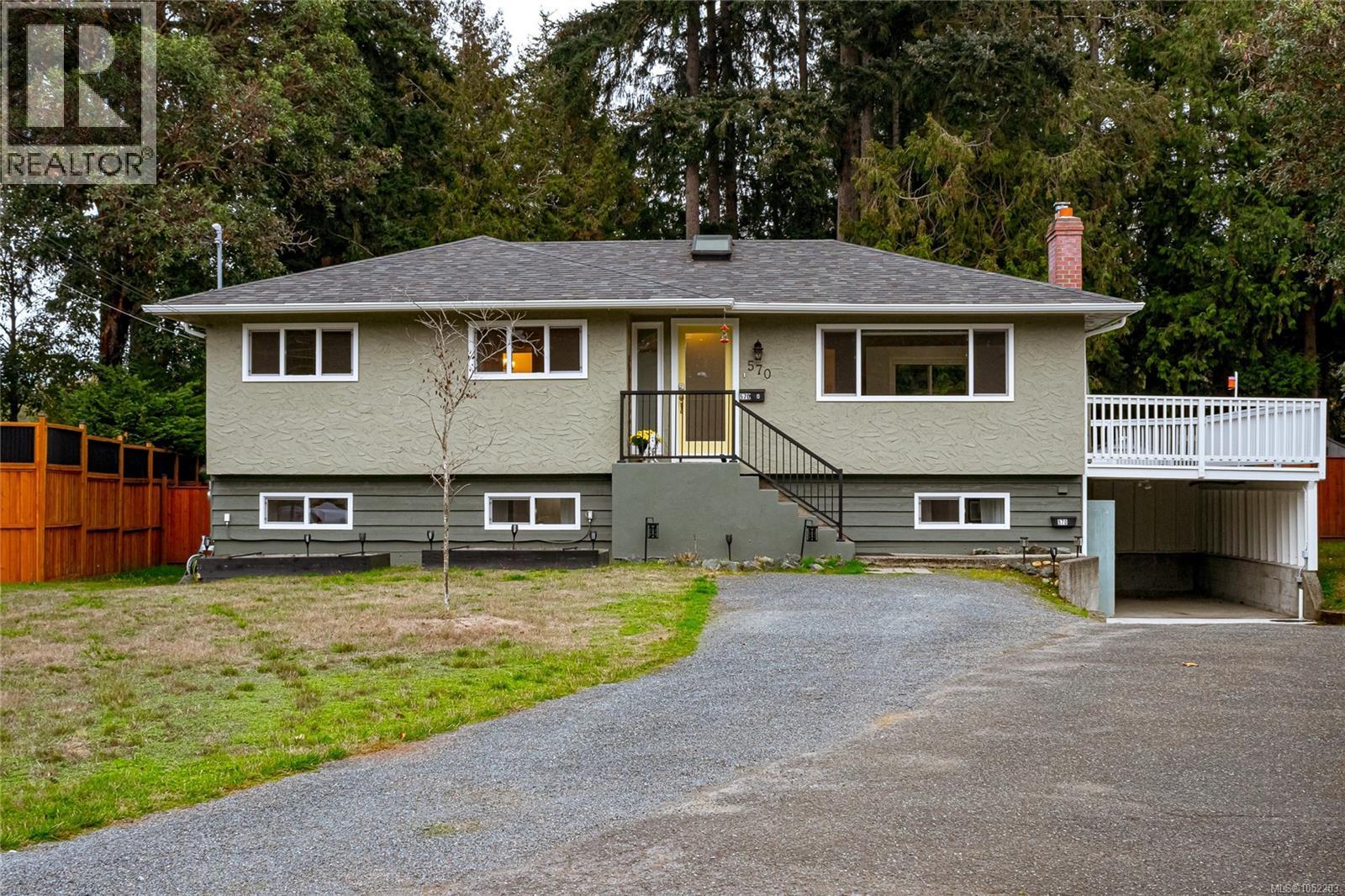 570 Cedarcrest Dr - 1