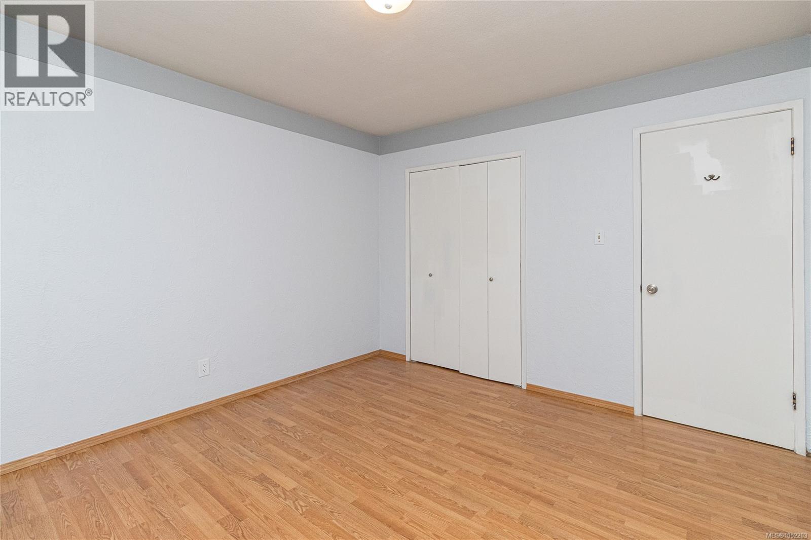 570 Cedarcrest Dr - 17