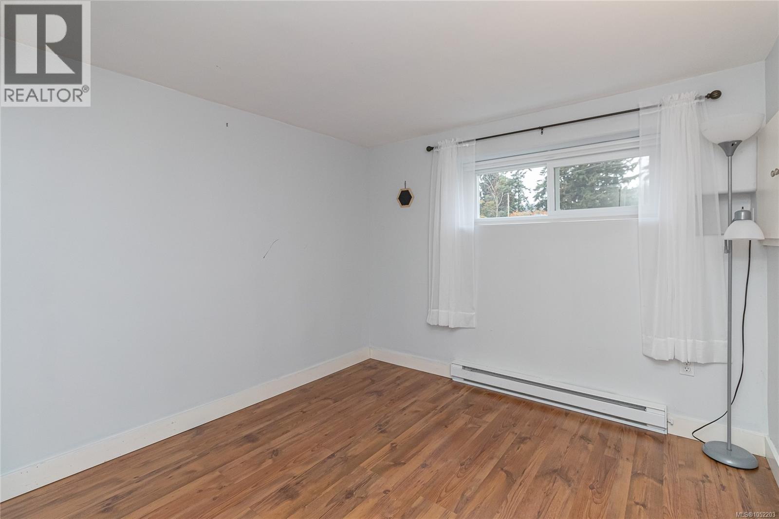 570 Cedarcrest Dr - 36