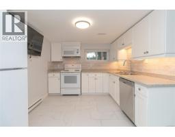 570 Cedarcrest Dr, Colwood, BC V9C1M3 Photo 28
