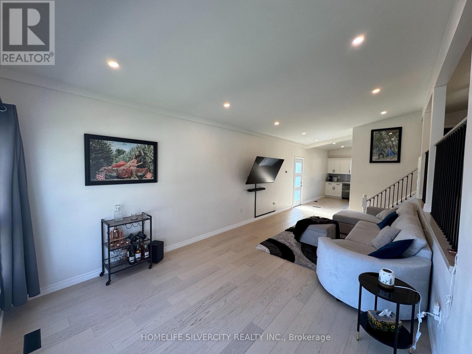 7413 Jordan Avenue — photo 14