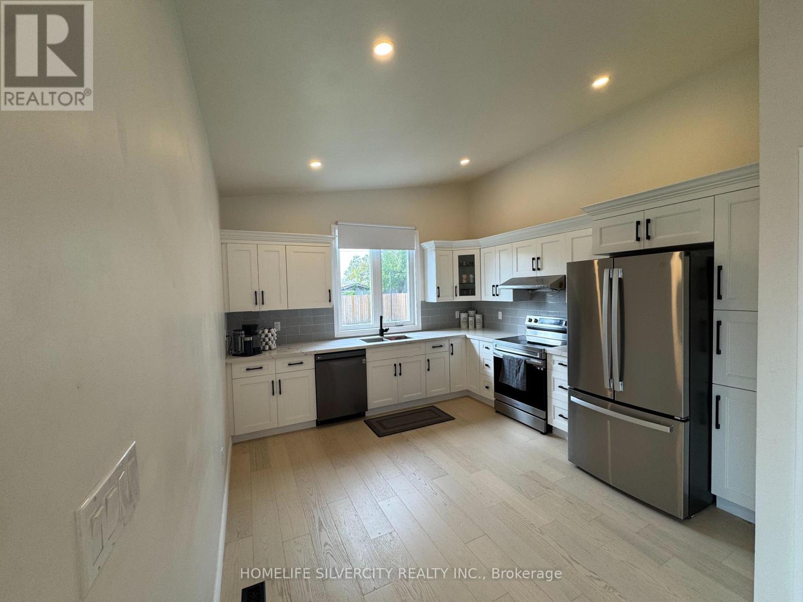 7413 Jordan Avenue — photo 23