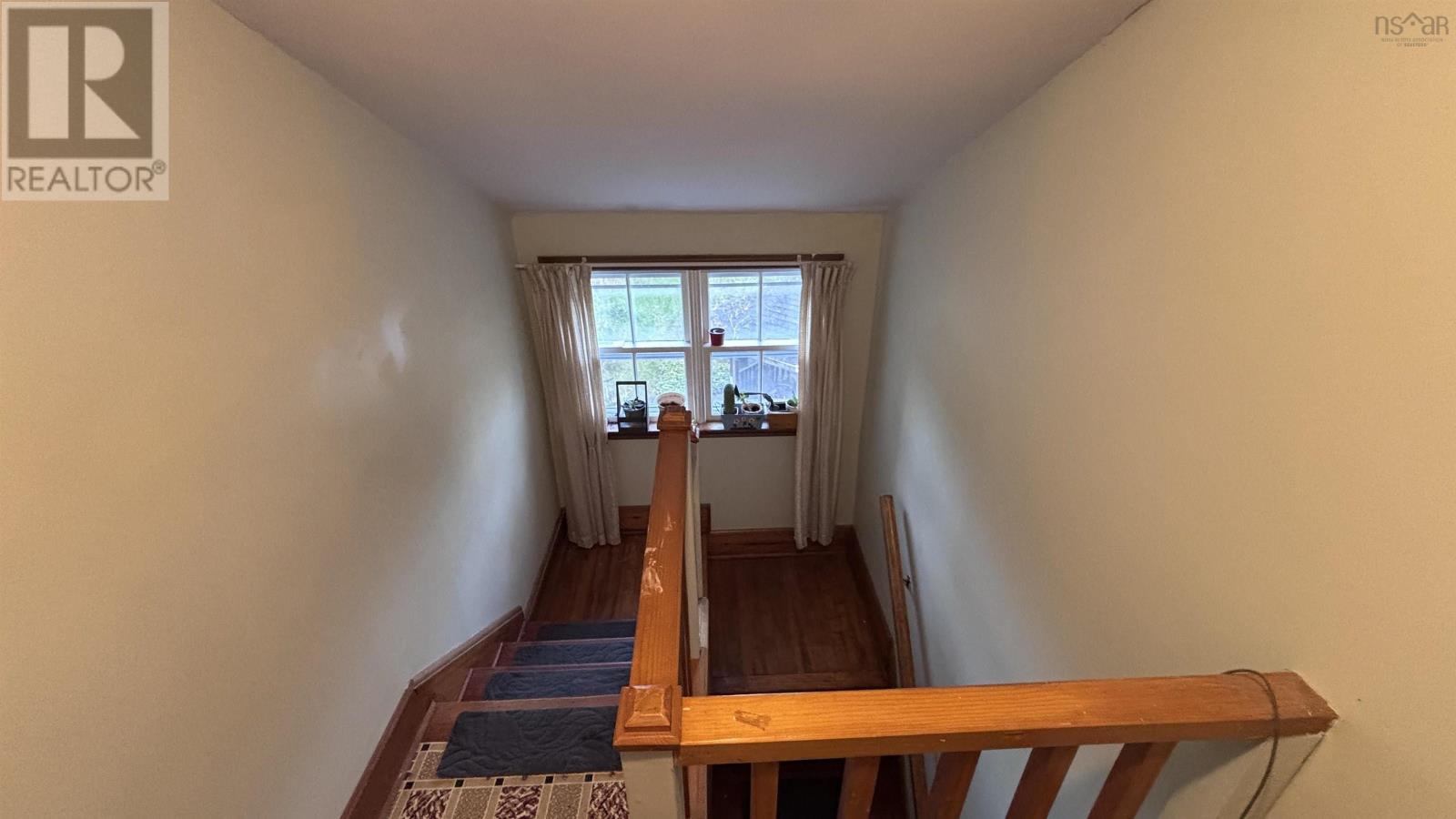20 GREAT VILLAGE LORNEVALE Road - 10