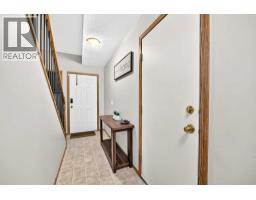 187 Millview Green SW - photo 3