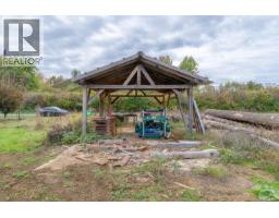 6211 Ferguson Rd, Port Alberni, BC V9Y8L4 Photo 22