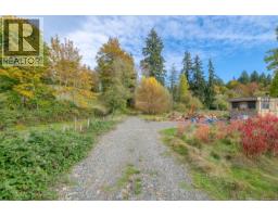 6211 Ferguson Rd, Port Alberni, BC V9Y8L4 Photo 14