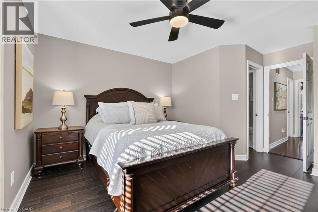 3480 Upper Middle Road — photo 26