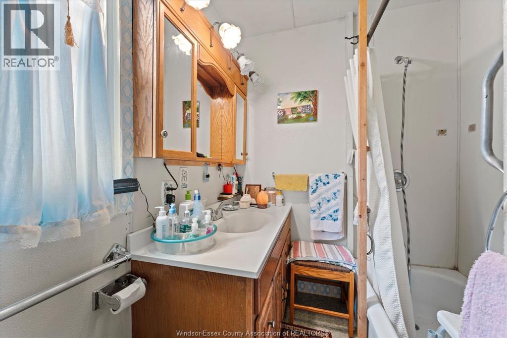 7035 MATCHETTE ROAD - 16