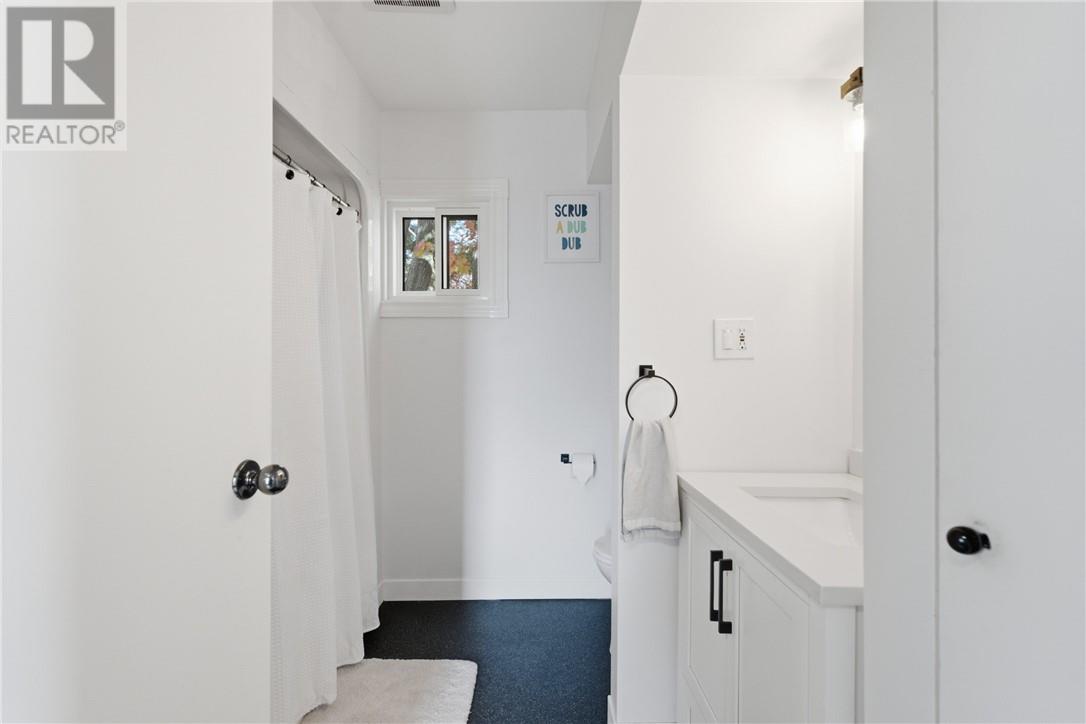 1290 NORTH SHORE Drive - 9