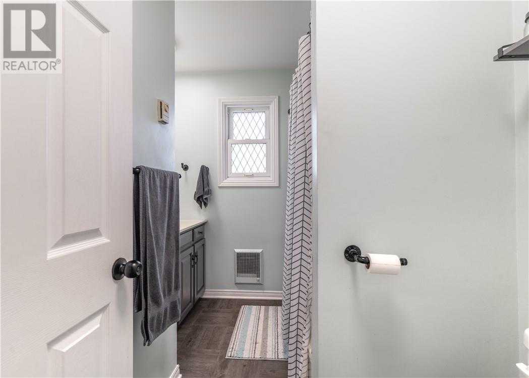 485 Alexander Street - 14
