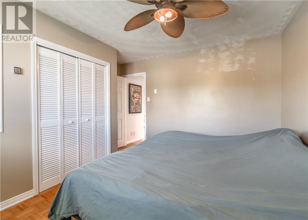 485 Alexander Street - 17