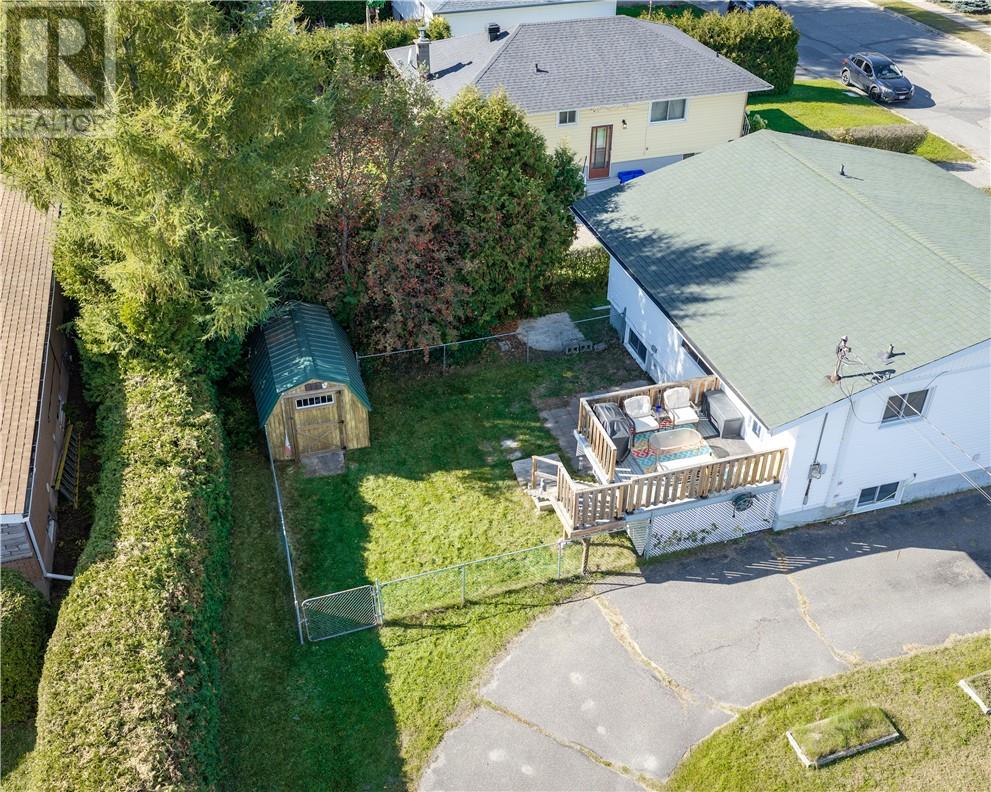 485 Alexander Street - 37