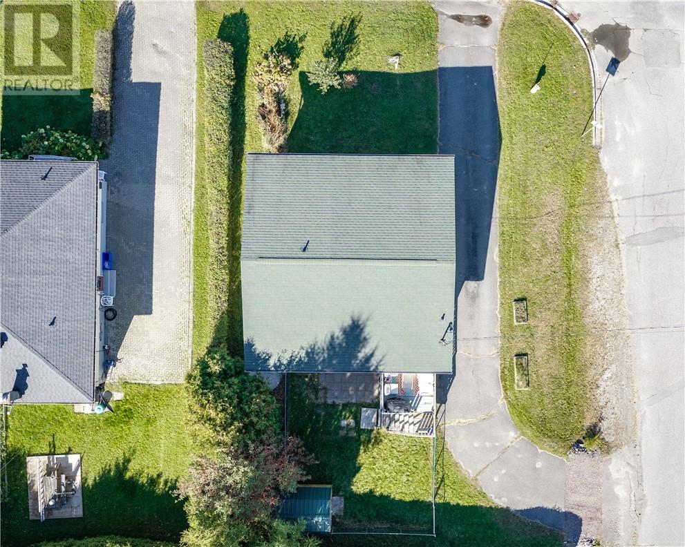 485 Alexander Street - 38