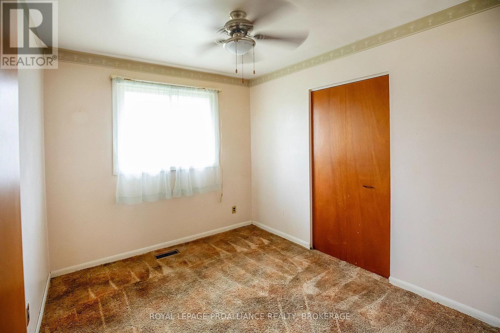 676 Willis Street — photo 11