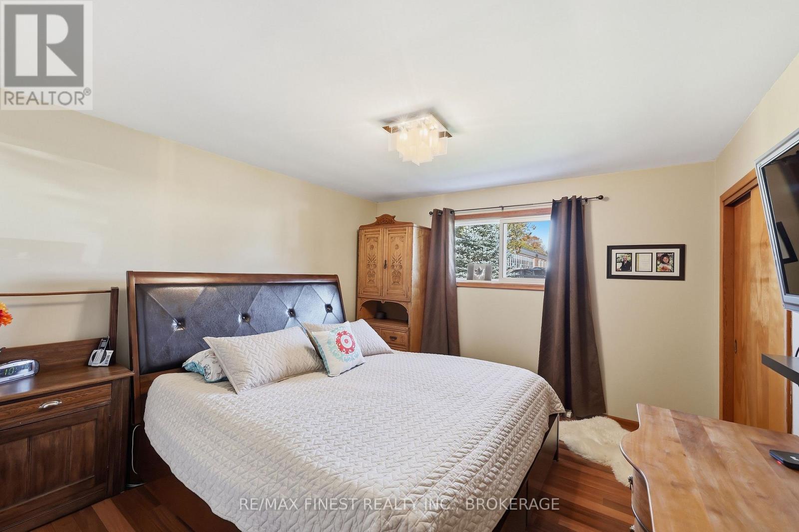 1409 SPROULE STREET - 20