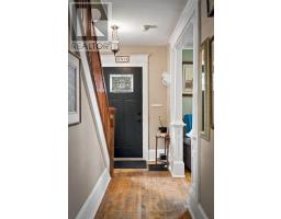 9 South Park Street, Belleville, ON K8P2W8 Photo 8