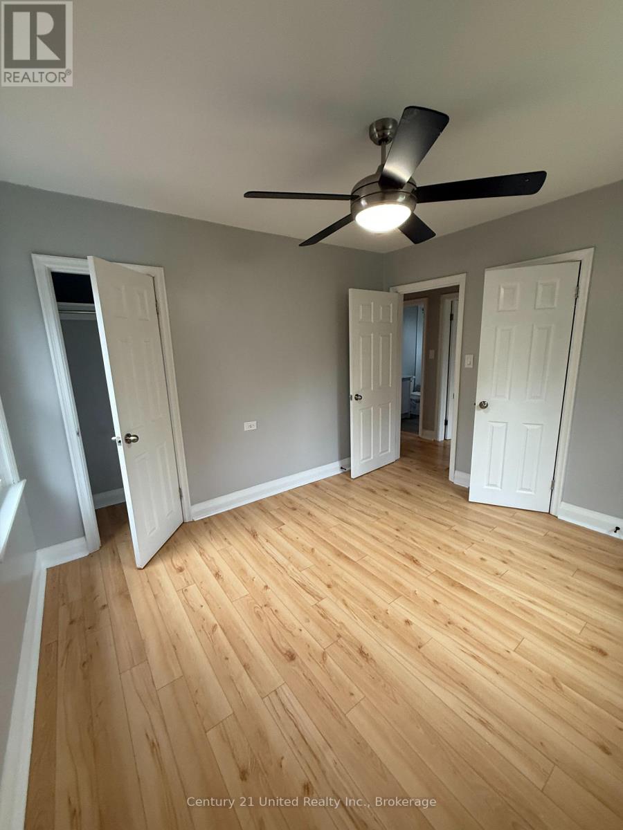 1055 Western Avenue — photo 15