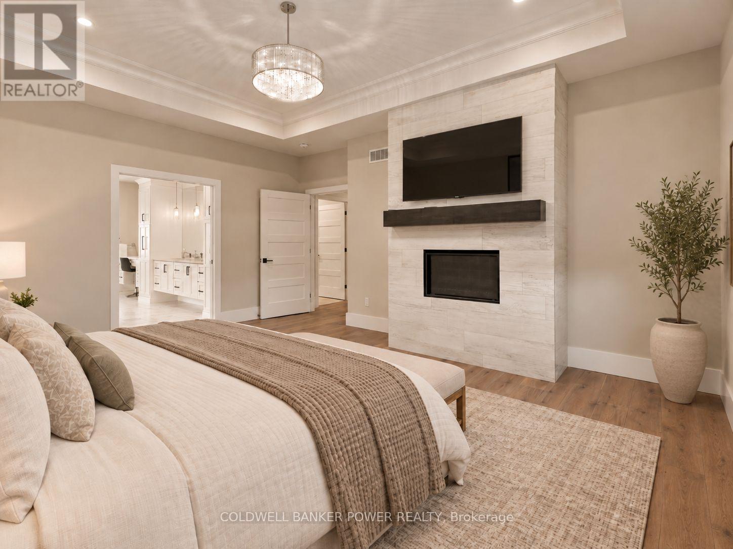 6 bedroom Single Family interior view, 1326 Birchwood Drive, Byron, London, Ontario