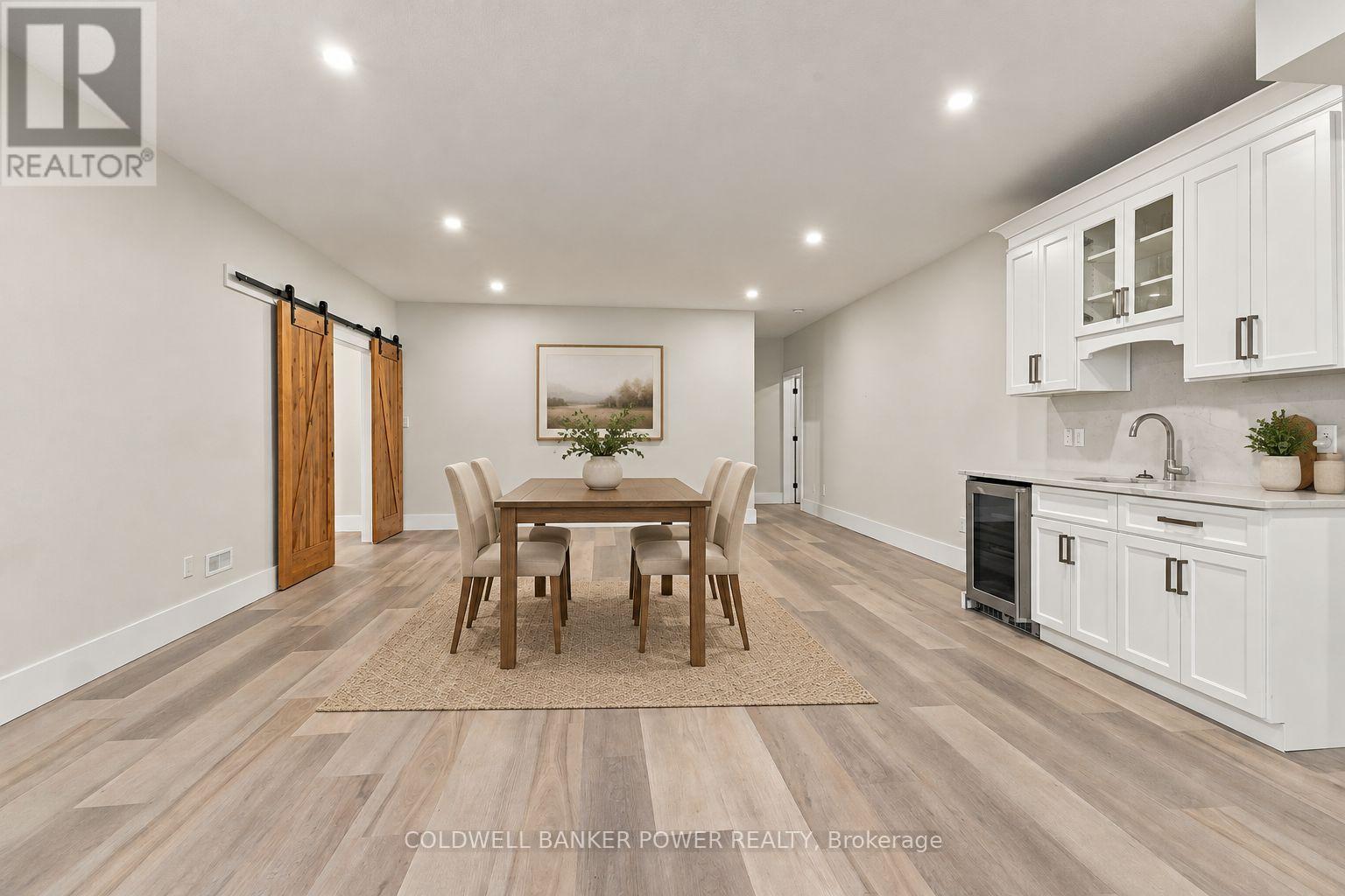 6 bedroom Single Family interior view, 1326 Birchwood Drive, Byron, London, Ontario