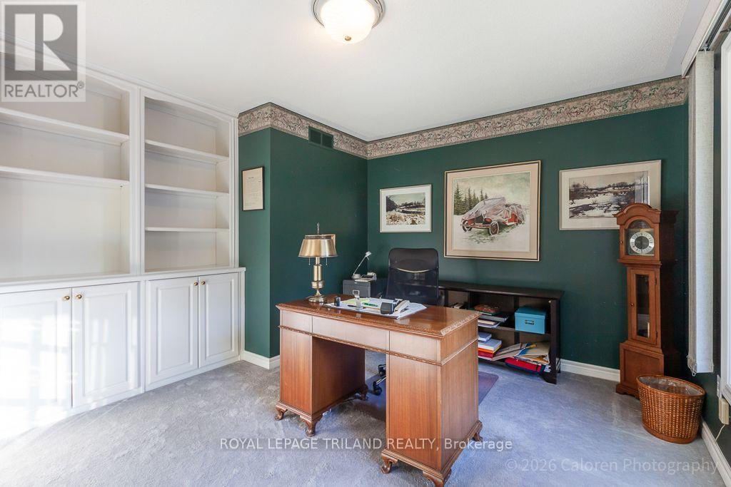 90 CHESTNUT COURT - 10