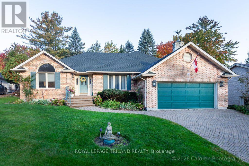 90 CHESTNUT COURT - 2