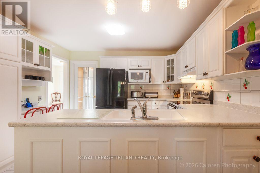 90 Chestnut Court — photo 21
