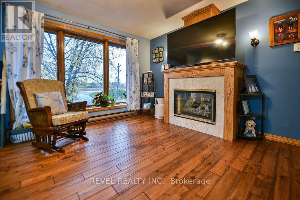 777 AIRPORT ROAD - 10